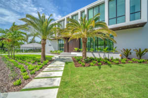 11200 SW 71st Ave, Pinecrest, FL 33156, Sold 09/18/24