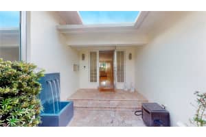 650 S Shore Dr, Miami Beach, FL 33141, Sold 05/02/24