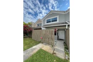 1369 NW 123rd Ave, Pembroke Pines, FL 33026, Sold 04/19/24