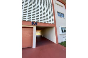 5300 Washington St APT M308, Hollywood, FL 33021, Sold 12/11/24