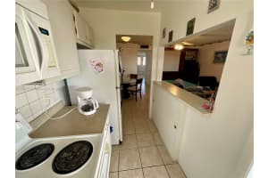 5300 Washington St APT M308, Hollywood, FL 33021, Sold 12/11/24