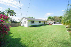 17810 SW 175th St, Miami, FL 33187, Sold 02/07/25
