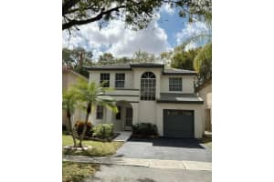 10746 S Saratoga Dr, Hollywood, FL 33026, Sold 03/15/24