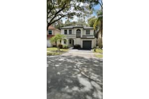 10746 S Saratoga Dr, Hollywood, FL 33026, Sold 03/15/24