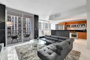 Vizcayne, 253 NE 2nd St APT 2008, Miami, FL 33132, Sold 08/20/24