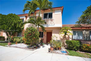 20871 NW 4 St, Pembroke Pines, FL 33029, Sold 03/28/24