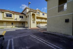 7991 NW 8th St #113b, Miami, FL 33126, Sold 09/12/24