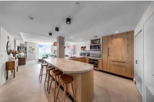 2101 Brickell Ave APT 3204, Miami, FL 33129, Sold 05/23/24