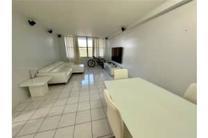 7441 Wayne Ave Apt 1c, Miami Beach, FL 33141, Sold 07/07/25