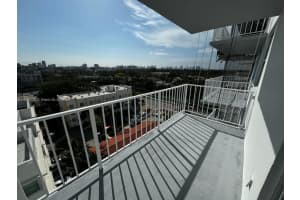 2829 Indian Creek Dr APT 909, Miami Beach, FL 33140, Sold 04/30/24