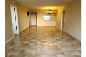 20505 E Country Club Dr APT 1434, Aventura, FL 33180, Sold 11/05/24