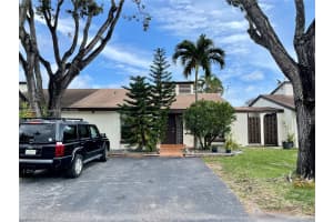 7027 SW 127th Ct, Miami, FL 33183, Sold 05/02/24