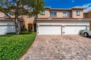 2451 SE 19th St, Homestead, FL 33035, Sold 07/12/24