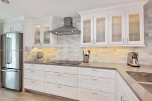 800 SE 4th St APT 302, Fort Lauderdale, FL 33301, Sold 04/08/24