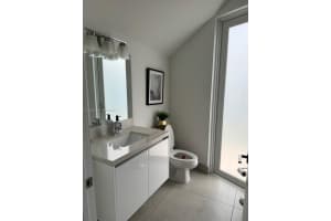 9860 NW 75th Terrace, Doral, FL 33178, Sold 05/15/24