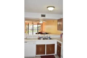 6531 Coral Lake Dr, Margate, FL 33063, Sold 06/26/24