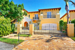 5760 La Luneta Ave, Miami, FL 33155, Sold 07/03/25