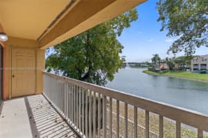 5200 NW 31st Ave APT 95, Fort Lauderdale, FL 33309, Sold 05/20/24