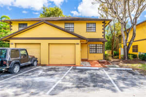 1172 NE 210th Terrace #1172, Miami, FL 33179, Sold 04/25/24