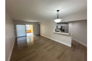 9715 Fontainebleau Blvd E108, Miami, FL 33172, Sold 04/08/24