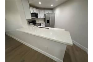 9715 Fontainebleau Blvd E108, Miami, FL 33172, Sold 04/08/24