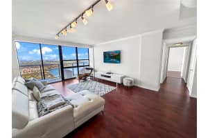 600 NE 36th St APT 2014, Miami, FL 33137, Sold 04/22/24