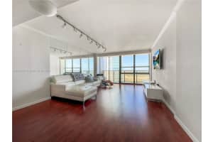 600 NE 36th St APT 2014, Miami, FL 33137, Sold 04/22/24