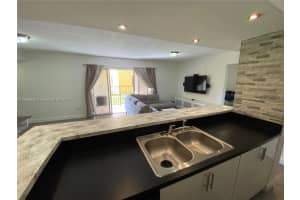 636 NW 114th Ave APT 102, Miami, FL 33172, Sold 08/02/24