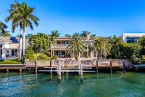 220 S Island Rd, Golden Beach, FL 33160, Sold 04/04/24
