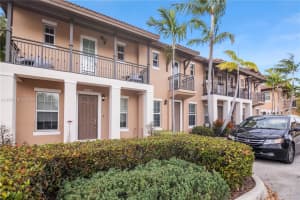 1146 SW 147th Ter, Pembroke Pines, FL 33027, Sold 06/21/24