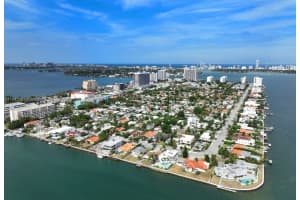 7509 W Treasure Dr, North Bay Village, FL 33141, Sold 07/10/24