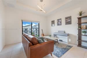 7855 NW 104th Ave Apartment 33, Doral, FL 33178, Sold 04/11/24