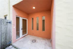 508 SW 10th St, Fort Lauderdale, FL 33315, Sold 07/25/24