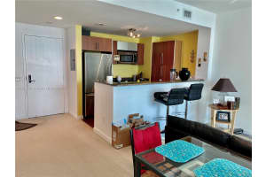 300 S Biscayne Blvd #3107, Miami, FL 33131, Sold 08/14/24