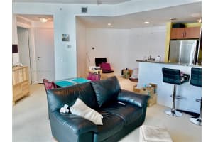 300 S Biscayne Blvd #3107, Miami, FL 33131, Sold 08/14/24