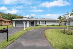8721 SW 26th Ct, Davie, FL 33328, Sold 04/19/24