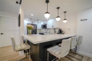 5249 NW 7th St APT 412, Miami, FL 33126, Sold 11/07/24