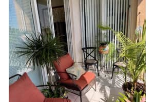 9755 NW 52nd St APT 521, Doral, FL 33178, Sold 06/28/24