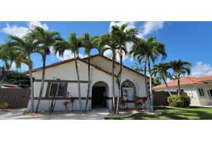 704 SE 14th Pl, Homestead, FL 33033, Sold 04/19/24