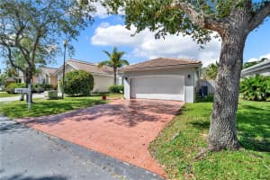 630 SE 29th Dr, Homestead, FL 33033, Sold 05/24/24