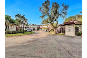 15230 SW 48th Terrace b 86, Miami, FL 33185, Sold 04/01/24
