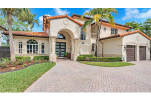 7951 NW 159th Terrace, Hialeah, FL 33016, Sold 05/13/24
