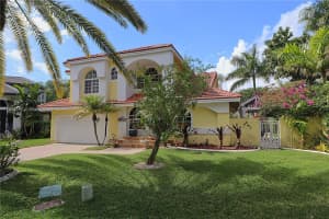 2701 Regalia Pl, Hollywood, FL 33026, Sold 04/16/24