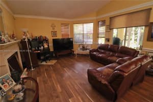 2701 Regalia Pl, Hollywood, FL 33026, Sold 04/16/24