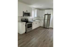 10075 W Jessamine St, Miami, FL 33157, Sold 11/05/24