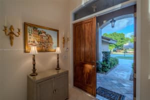 561 NW 108th Ave, Plantation, FL 33324, Sold 04/29/24