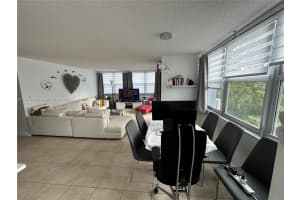 1300 NE Miami Gardens Dr #520e, Miami, FL 33179, Sold 05/07/24