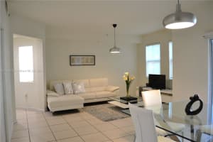 11603 NW 89th St APT 214, Doral, FL 33178, Sold 09/25/24