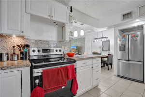 2905 Point E Dr APT L416, Aventura, FL 33160, Sold 05/22/24