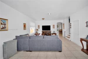 2005 SE 15th St, Homestead, FL 33035, Sold 08/20/24